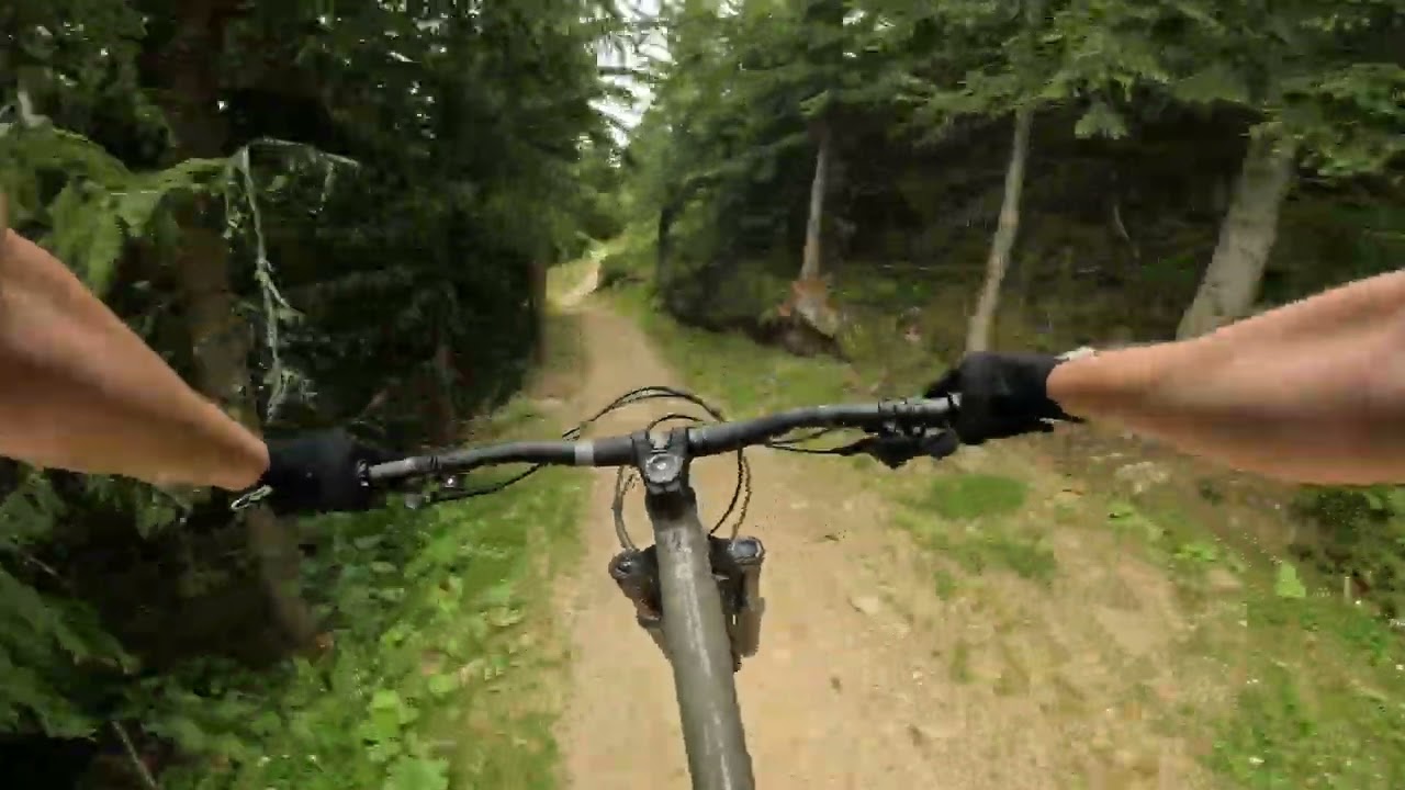 Złamałem dwie ręce na MTB - Bolesny koniec mojej kariery. Dolni Morava BIKEPARK