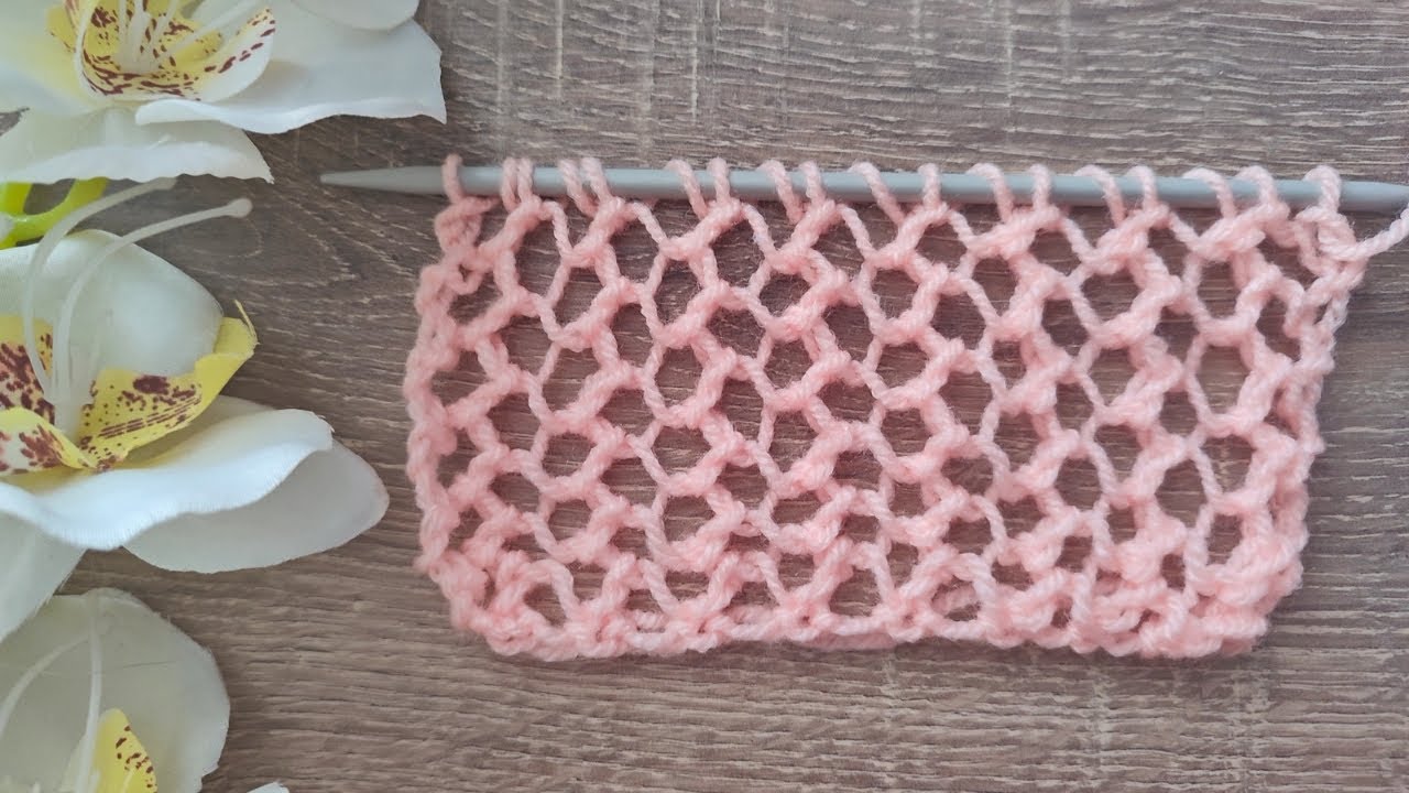 Плетка Мрежичка на 2 куки / Лесен урок за начинаещи стъпка по стъпка / Knit Lace stitch / DIY