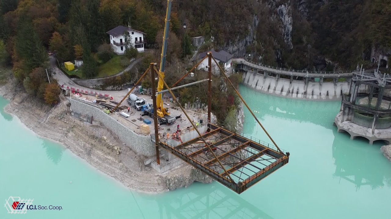 Lavori di realizzazione del nuovo ponte di Barcis