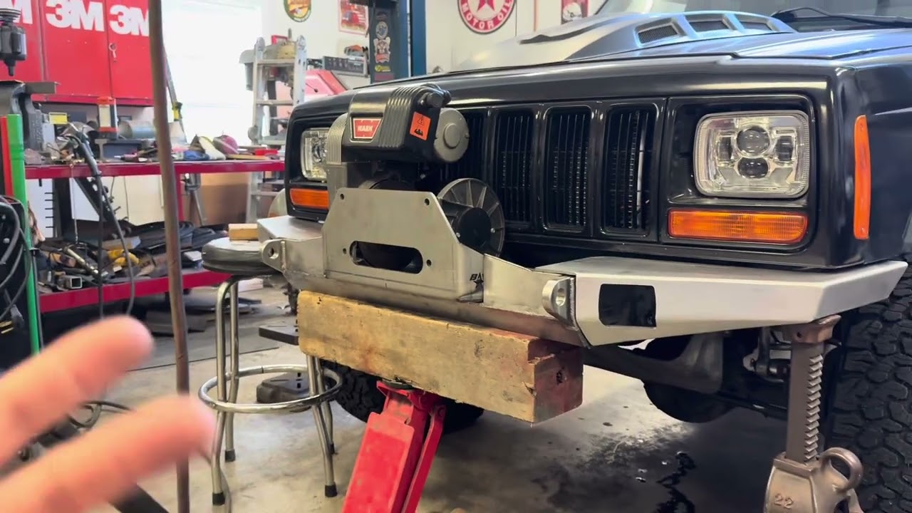 Warn 8274 winch bumper for Cherokee xj