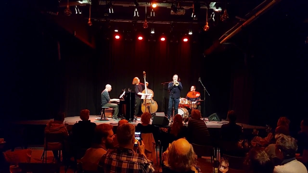 Vincent Dierickx trio ft. Bert Joris - 