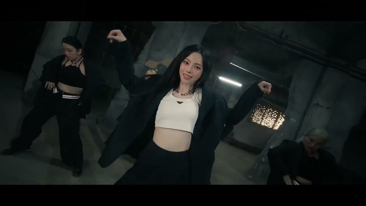 KARINA 'UP' MV (MYARTIFILM VER)