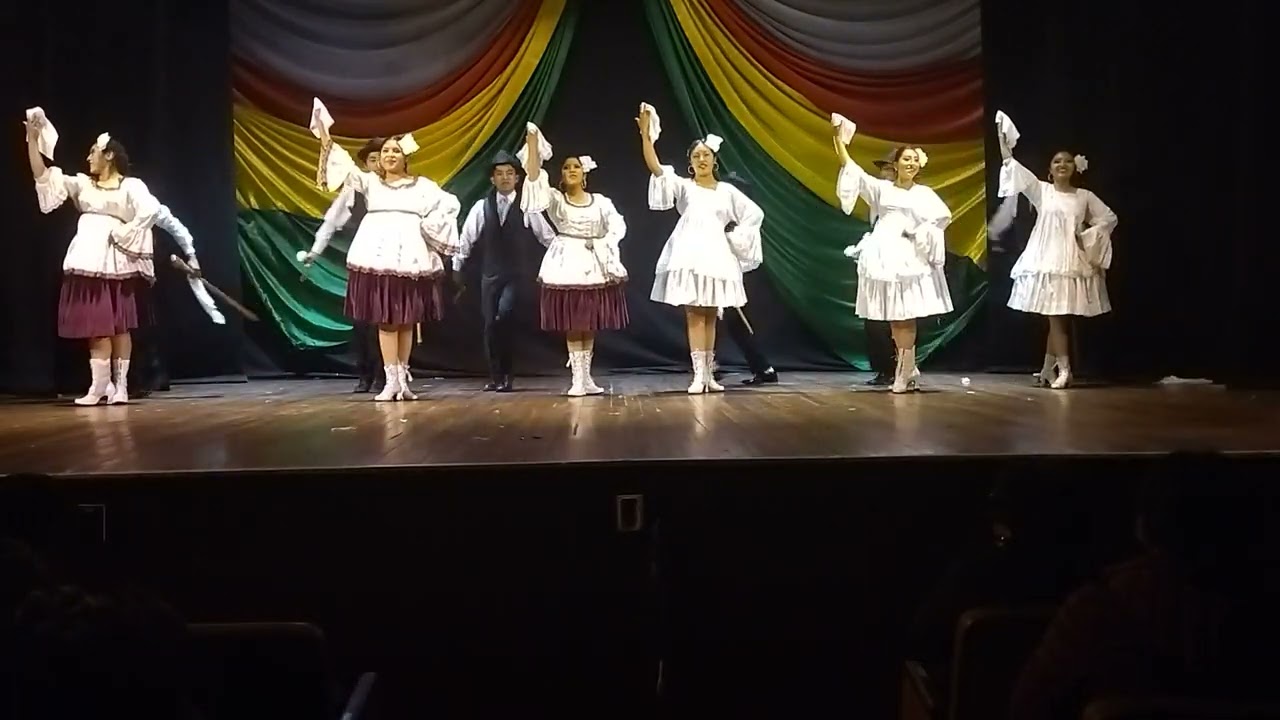 CUECA chuquisaqueña