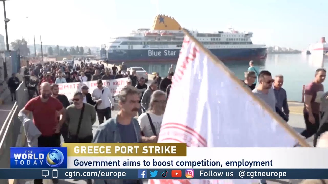 Co-ordinated 24-hour strikes paralyze Greece's biggest port
