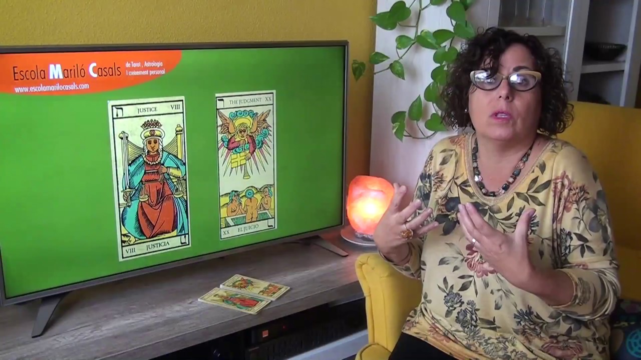 Las cartas de La Justicia y El Juicio: Pequeñas charlas de Tarot