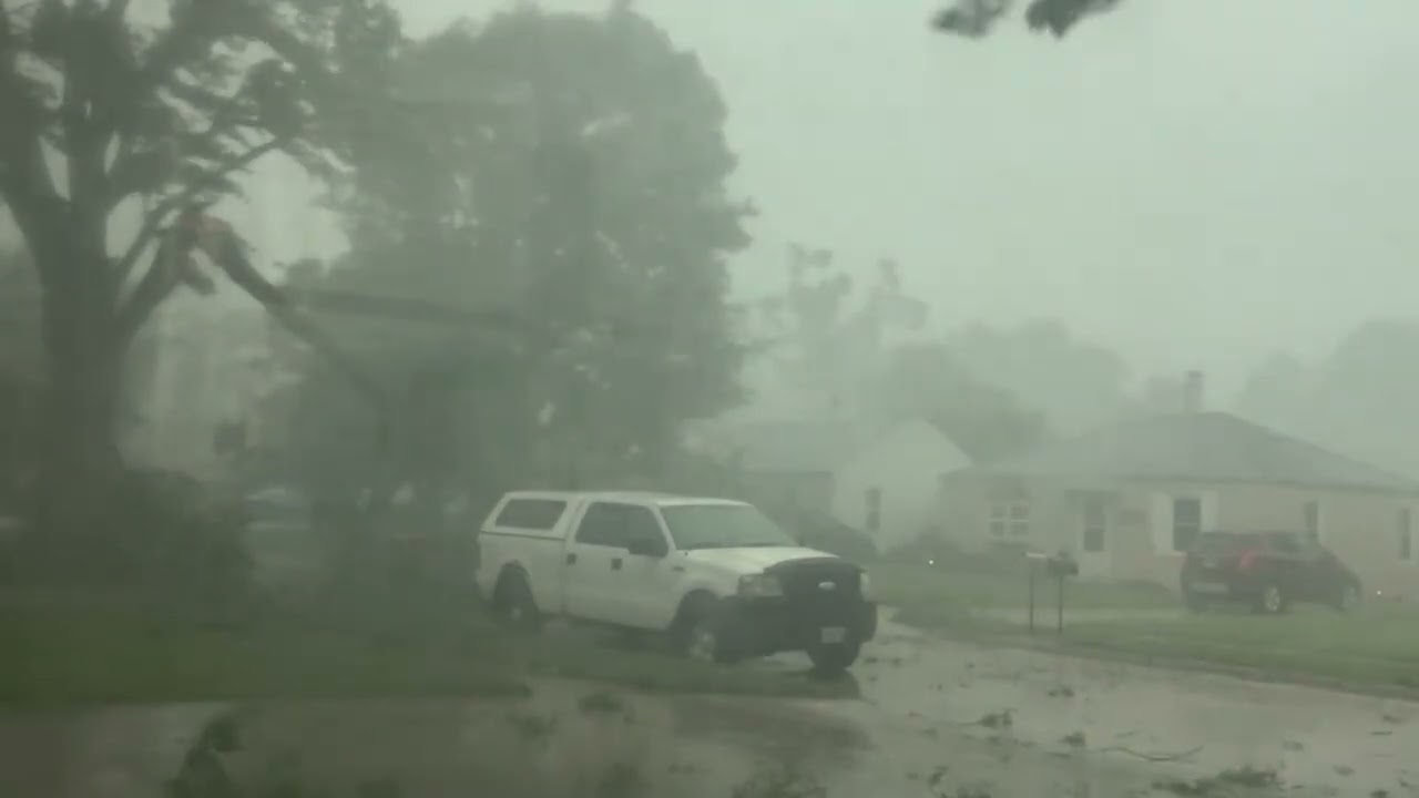 Large Tree Branch Narrowly Misses Car as Severe Storms Tear Through Omaha