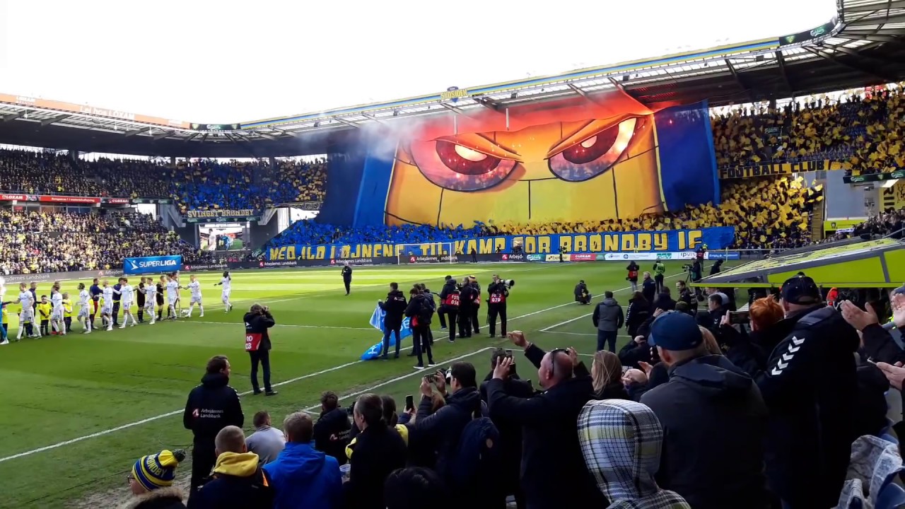 Fantastisk Sydsiden Med ild i øjnene derby-TIFO Brøndby IF - FCK 14. april 2019