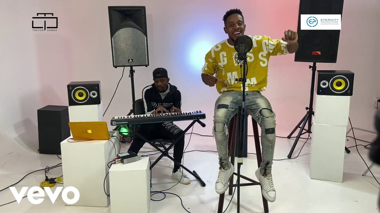 Trevor Dongo - Thirsty Thursdays (Official Live Video)