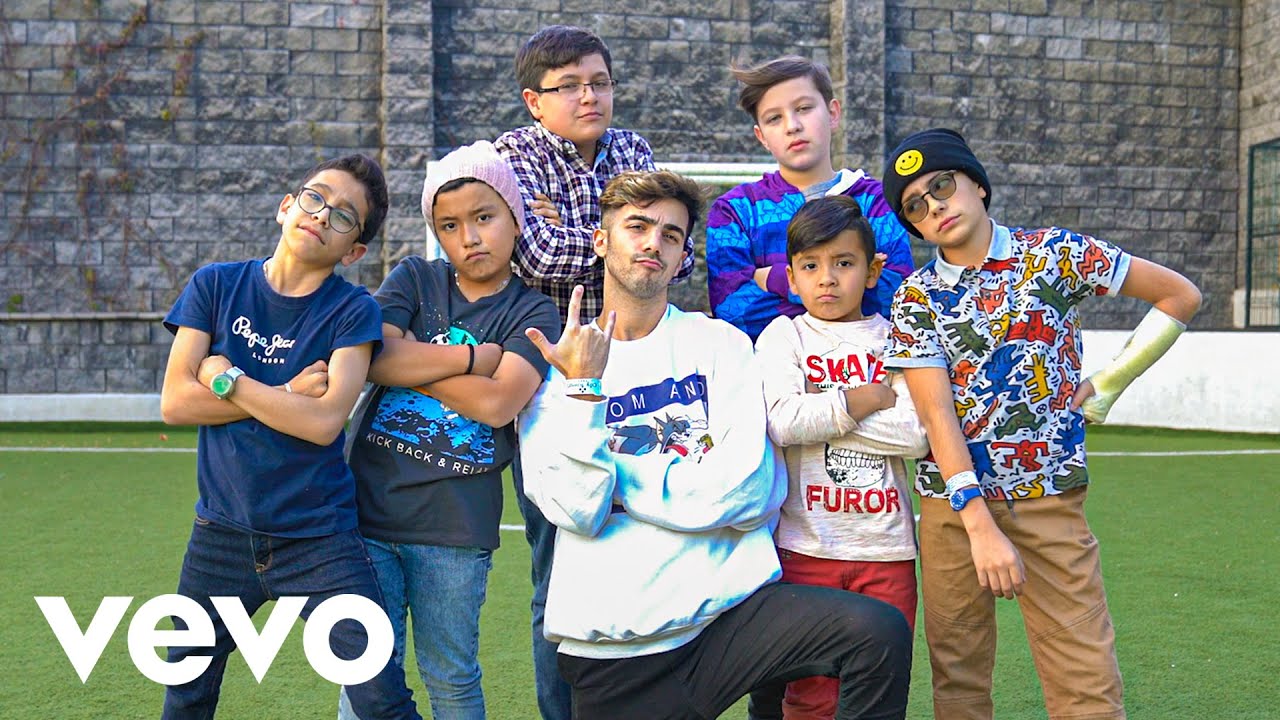 ESTA ES NUESTRA NUEVA CANCION!