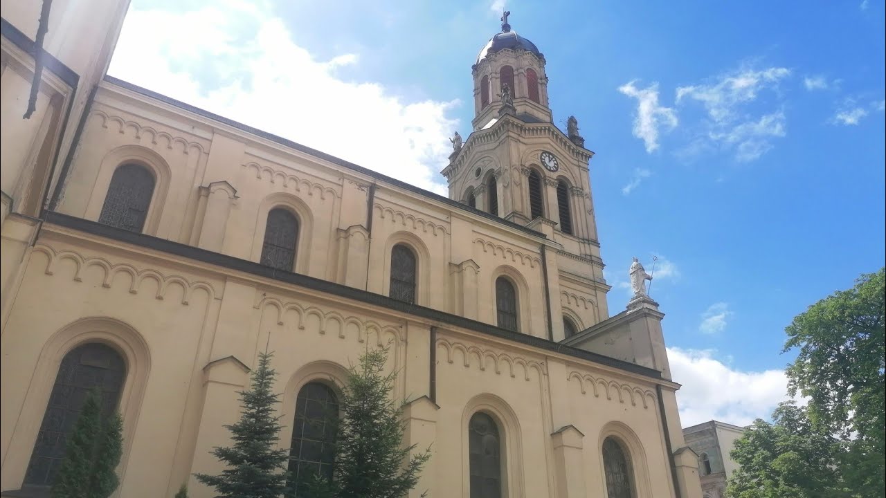 Łódź (Śródmieście) - Dzwony kościoła pw. Podwyższenia Krzyża Świętego.