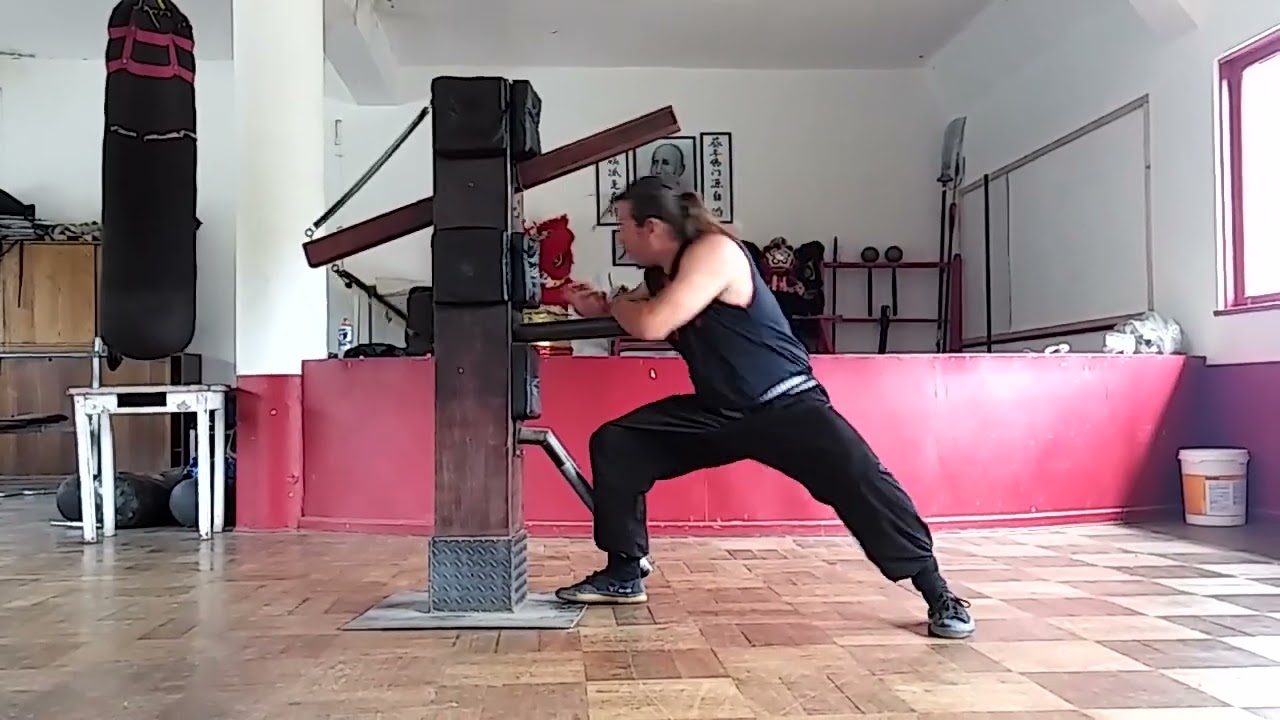Forma Muñeco de Madera
