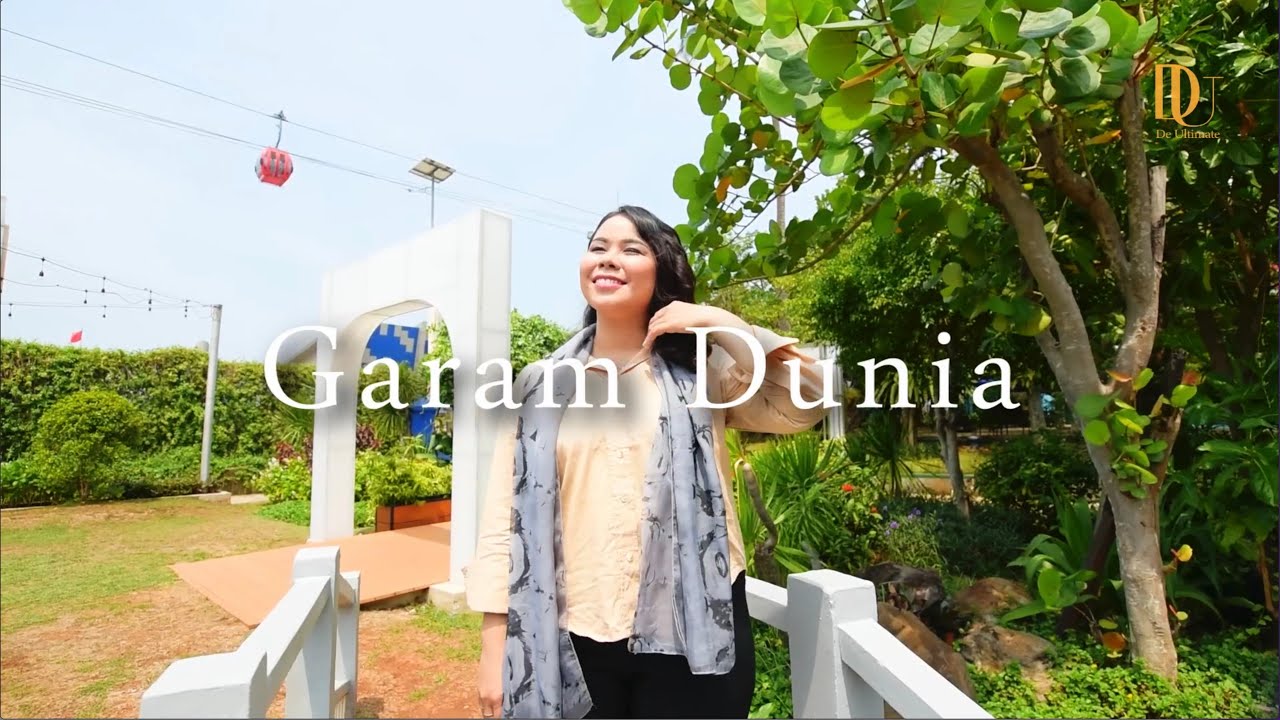 Garam Dunia - Dameria Friciylia (Official Video)