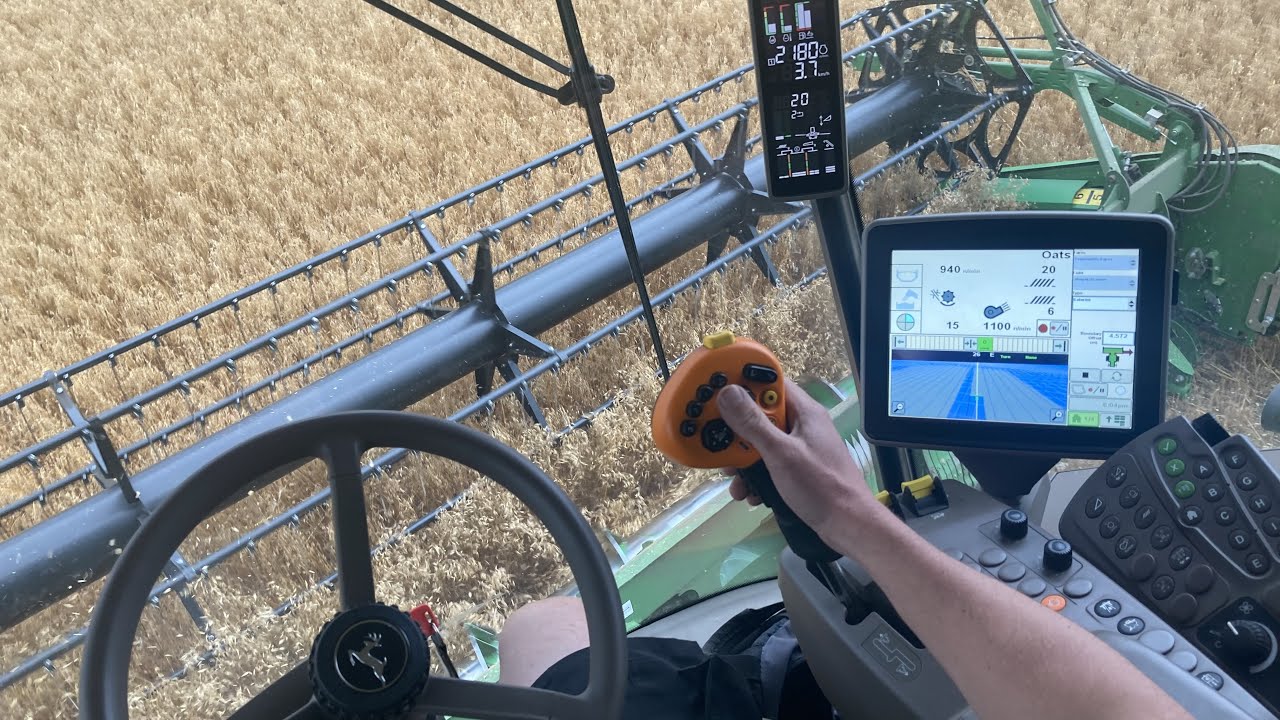 Harvest 2021 | Started Wheat | How To Drive The Combine! | John Deere T670i