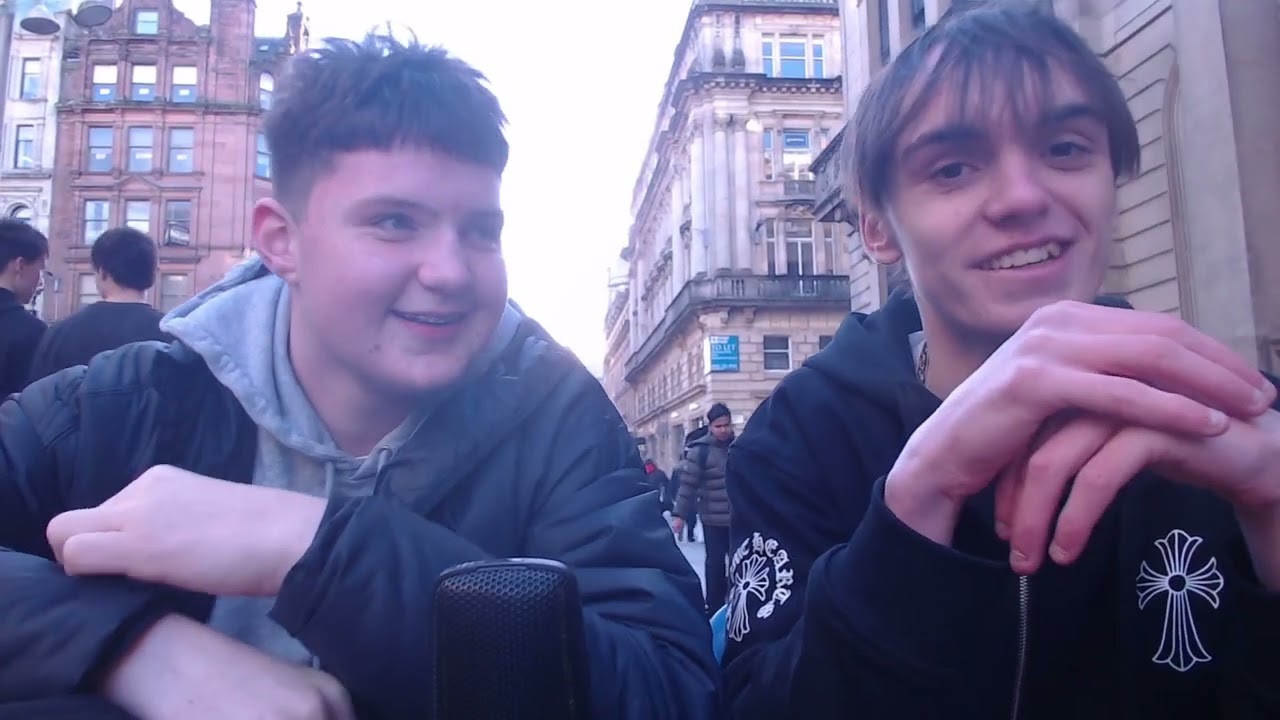 JUSJACKLIVE X HARVESAURUS IN BUCHANAN STREET