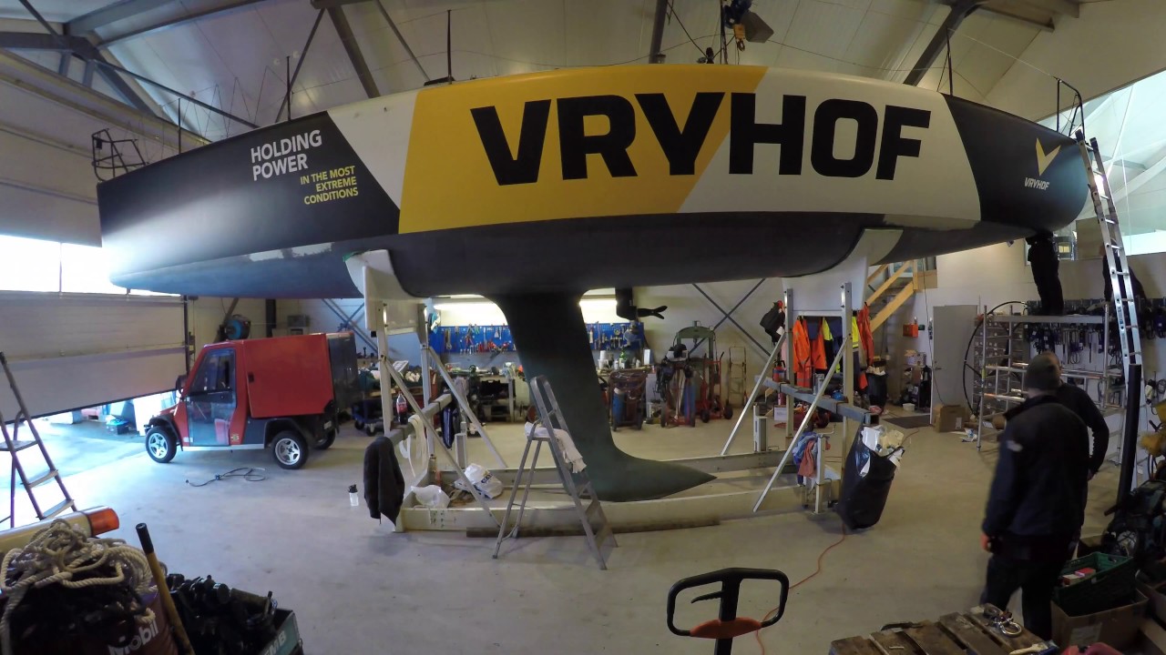 Redressing our Farr 40 to Vryhof design