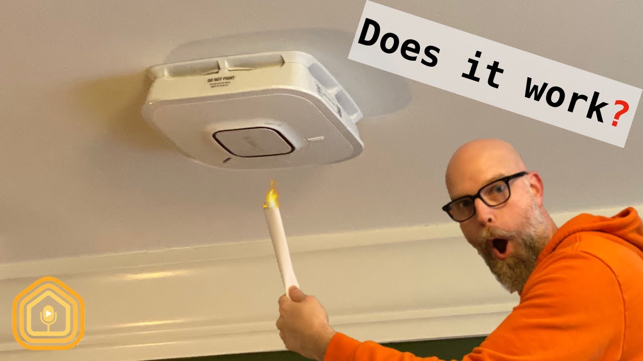Testing the HomeKit Smart Smoke & Carbon Monoxide detector by OneLink