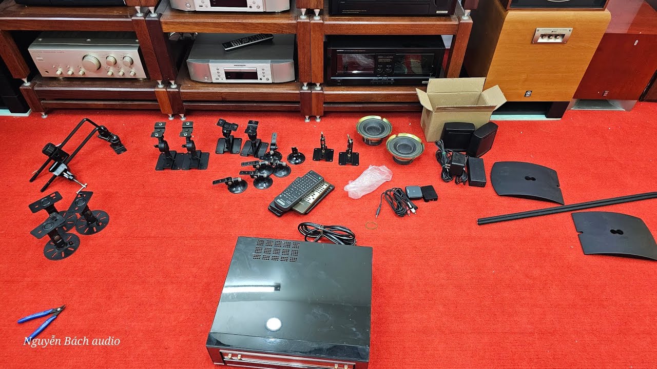 Dọn kho cuối năm - amlply chỉ 2tr, gi&aacute; treo, ch&acirc;n loa Bose... [Nguyễn B&aacute;ch audio - 0932005022]