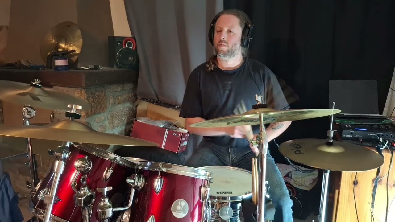 2026 01 25 Earth, Wind & Fire   September