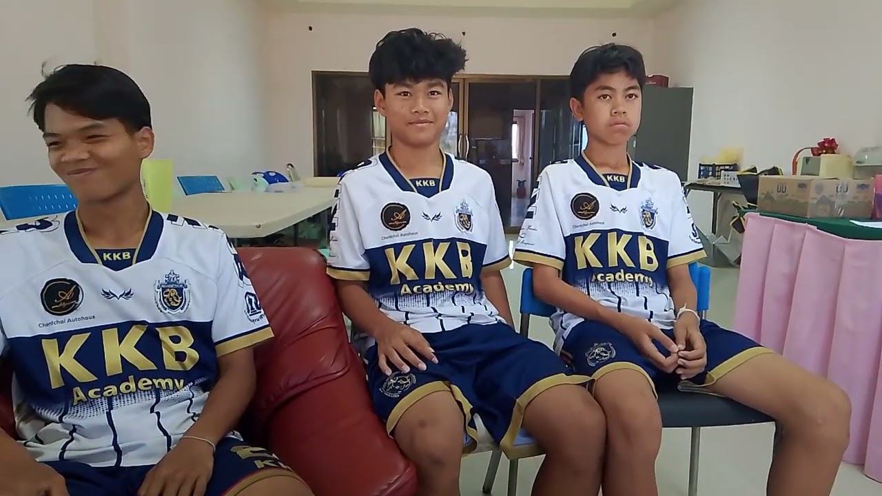 REPORTAGE INTERVIEW.....SAAN... PATIWAT....TAM...TAE.... KKB ACADEMY THAILAND 