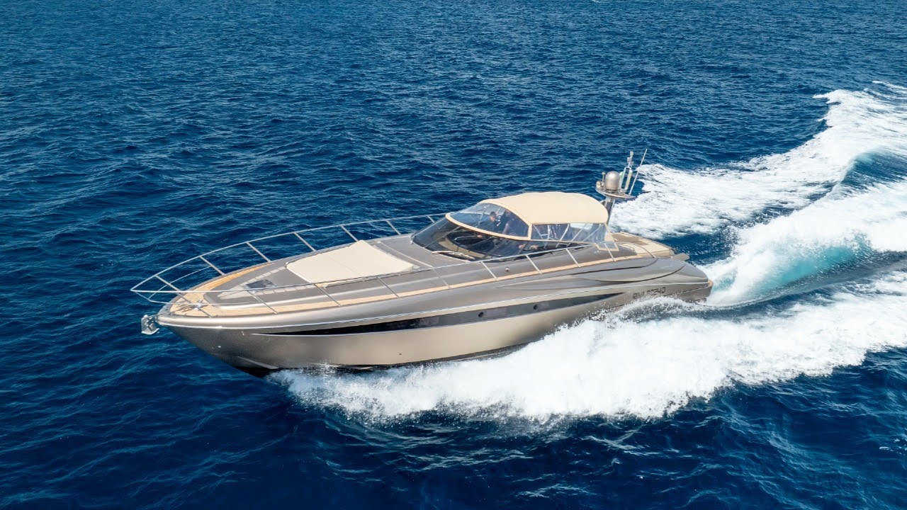 Riva Rivale 52 | Yacht delivery