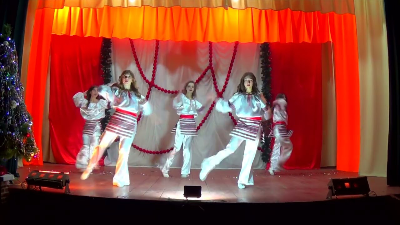 танцювальний колектив 