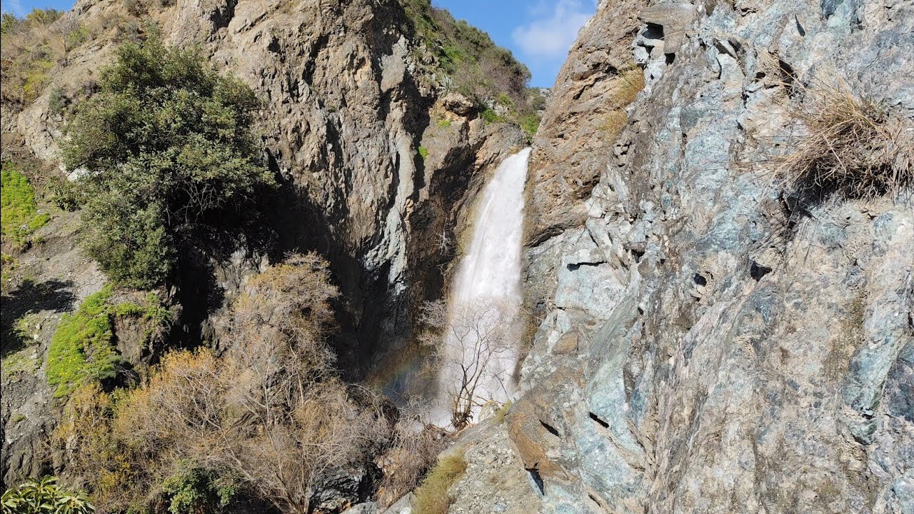 Cascada de la Caldera Jorox,Málaga precioso paseo