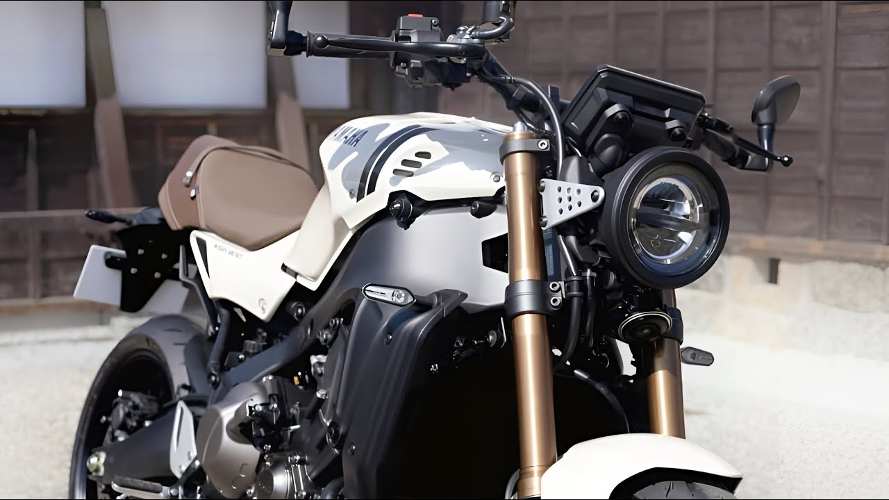 2025 Yamaha XSR900 - New Exclusive Ceramic Ivory