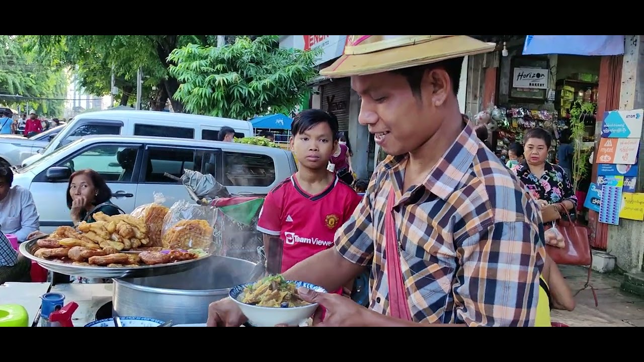 Myanmar Street Food - eating mohinga in downtown Yangon