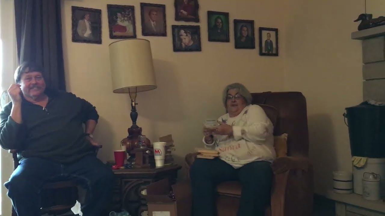 Christmas 2021 - Payback Gift Prank On Karen