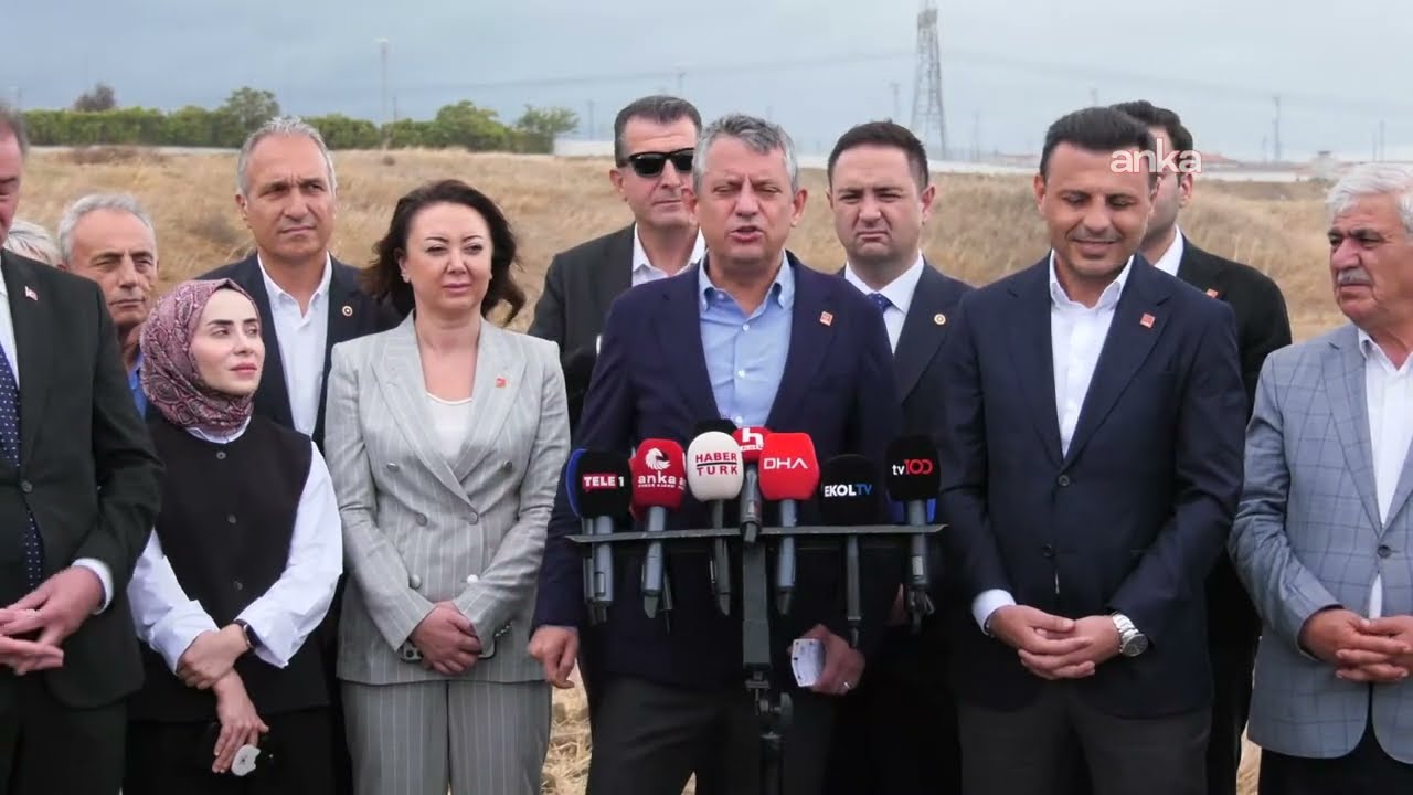 Özgür Özel Silivri'de açıklama yaptı