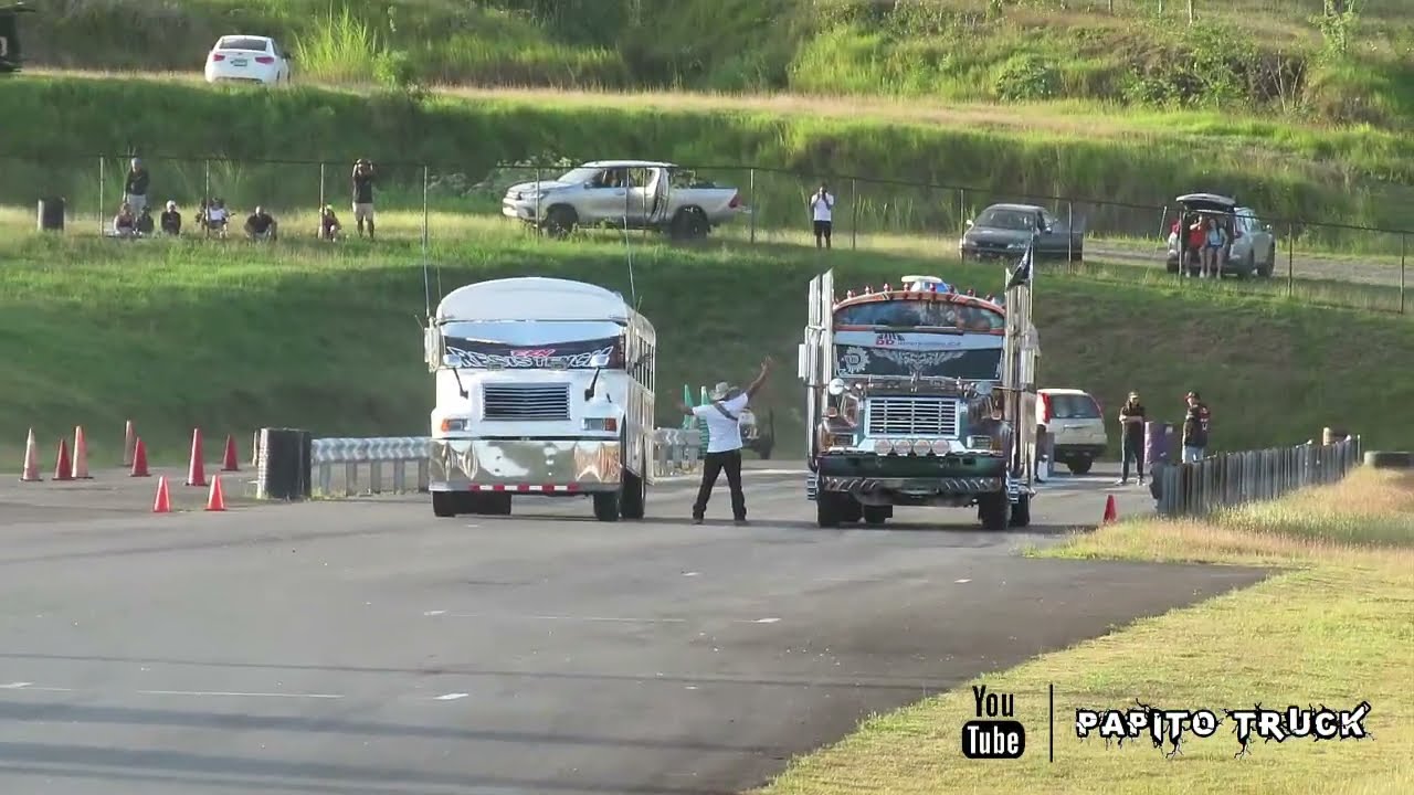 Carreras de Buses | Arranca y Traba vs Putas Frankestein | Pase 1 de 3
