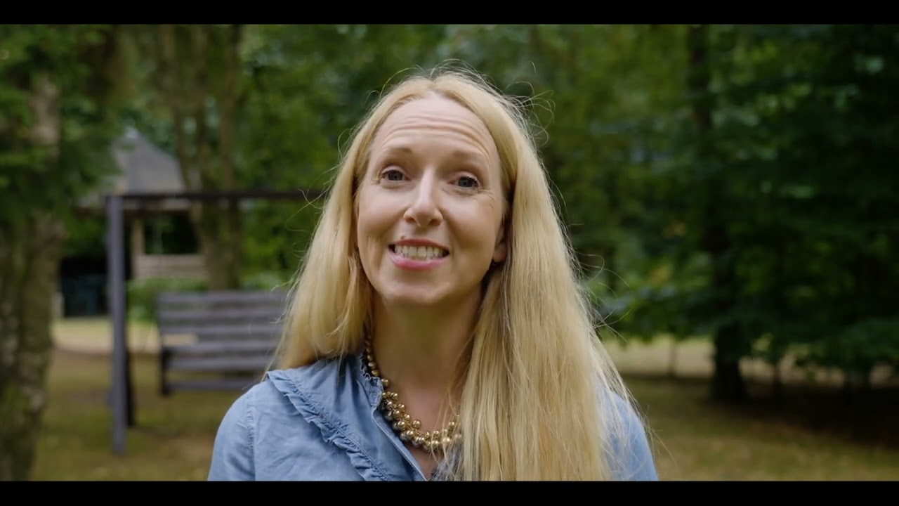 Kat Wulff: Stimmtrainerin