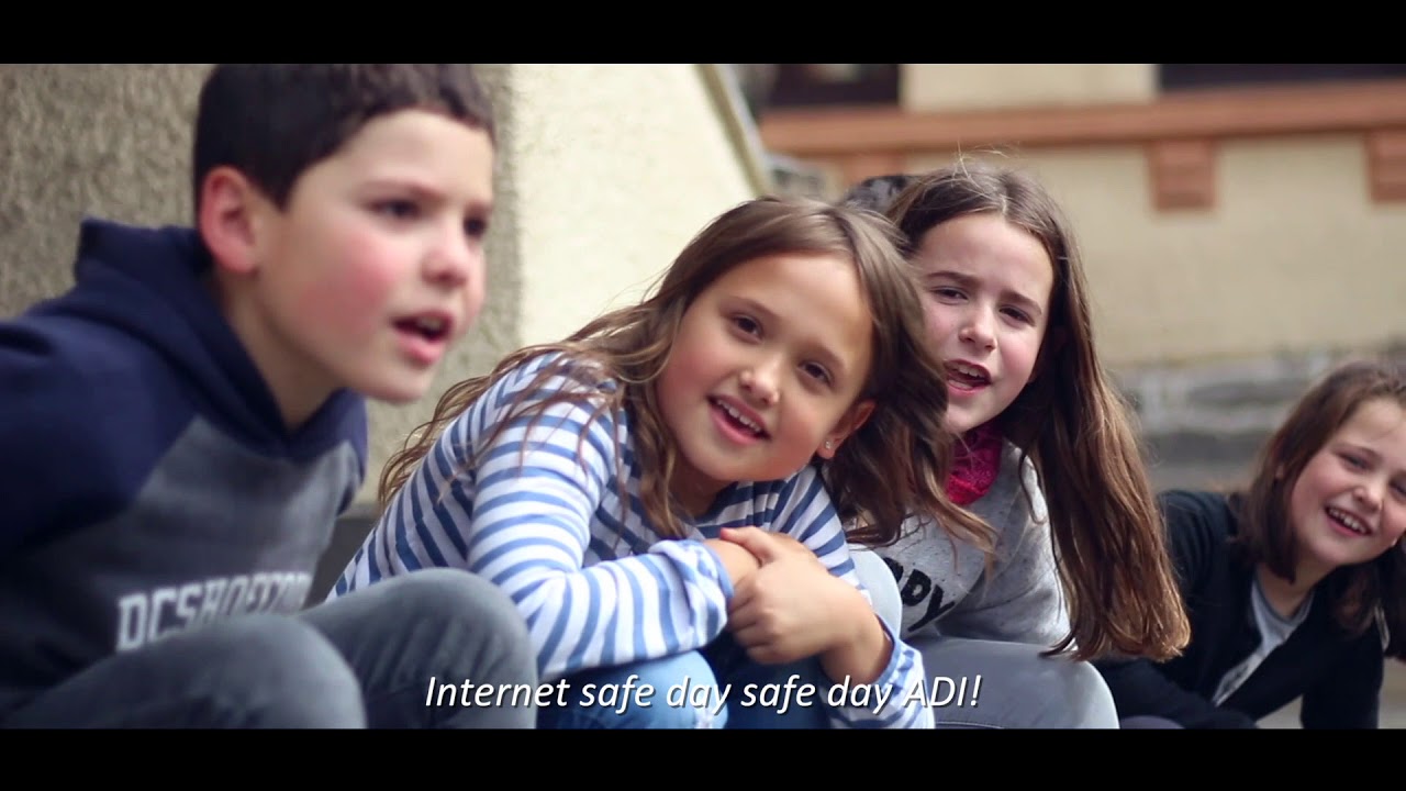 INTERNET SAFE DAY