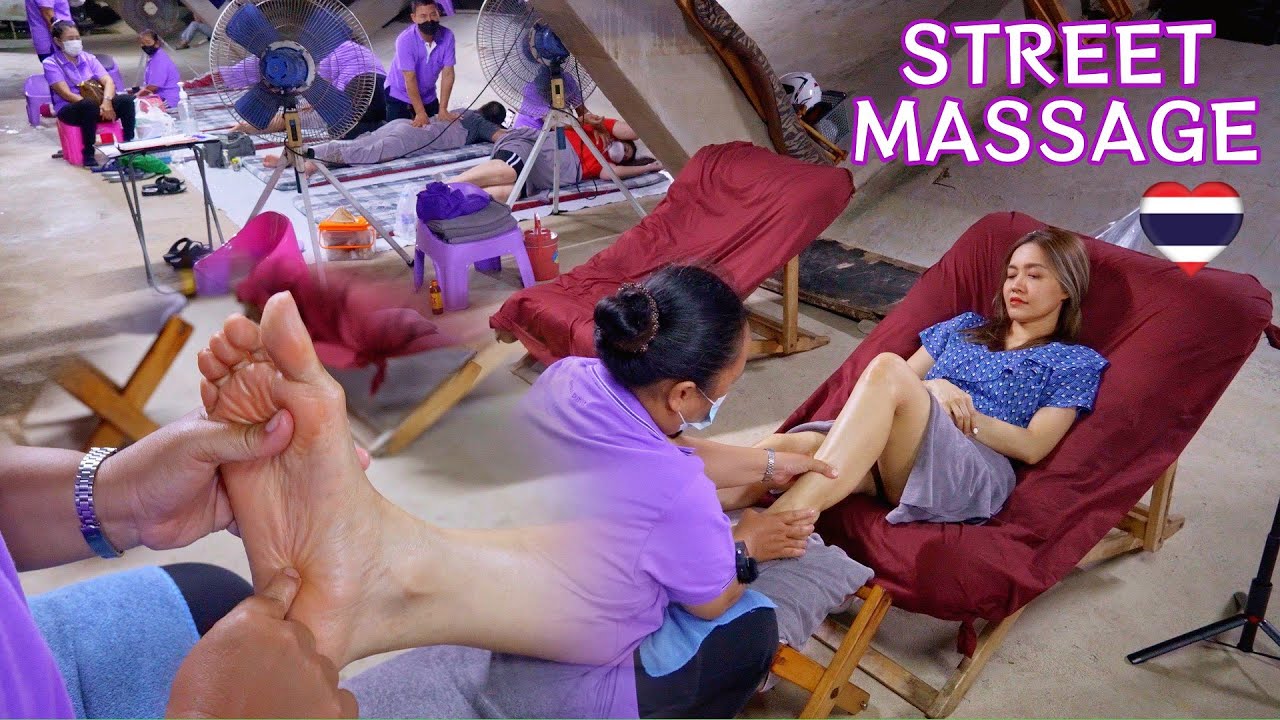 $2 Thai FOOT MASSAGE at Night Market along River (unintentional ASMR with Natural street Sounds)