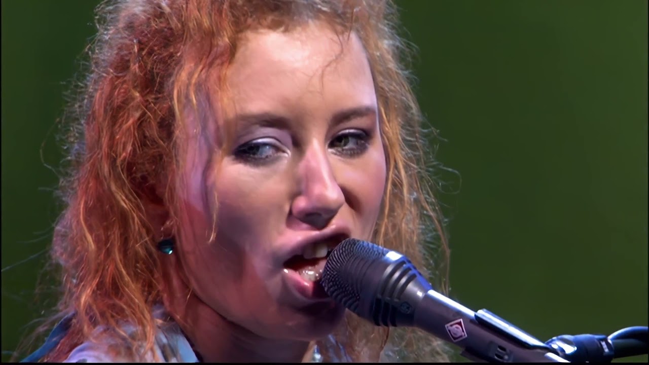 Tori Amos - Professional Widow - Live & Uncensored (2003)