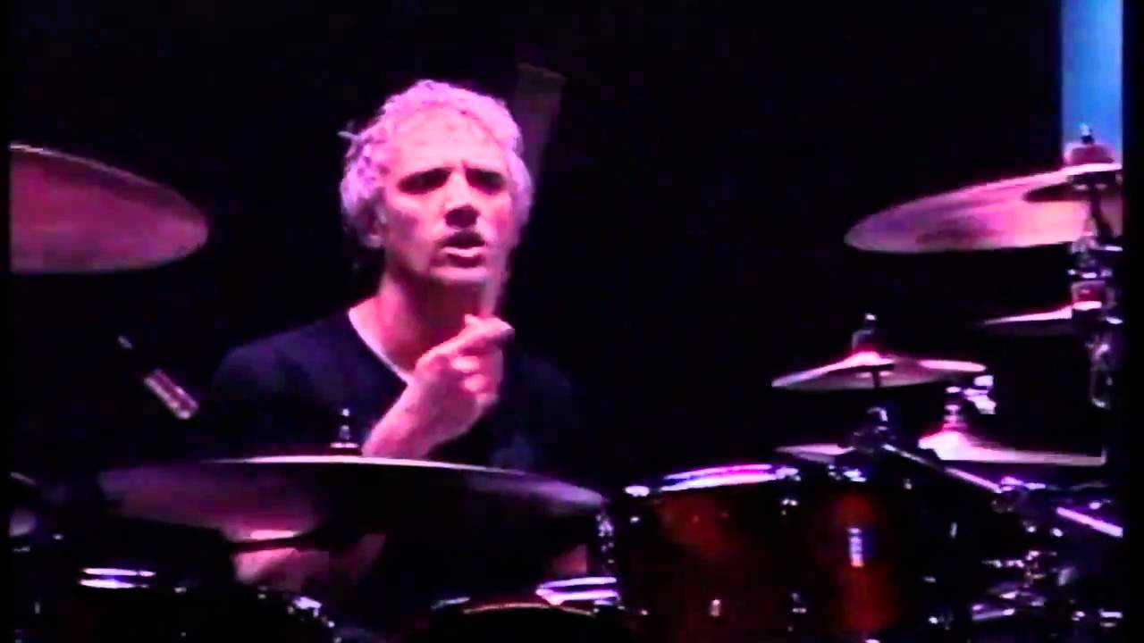 Soda Stereo | Sueles dejarme solo.