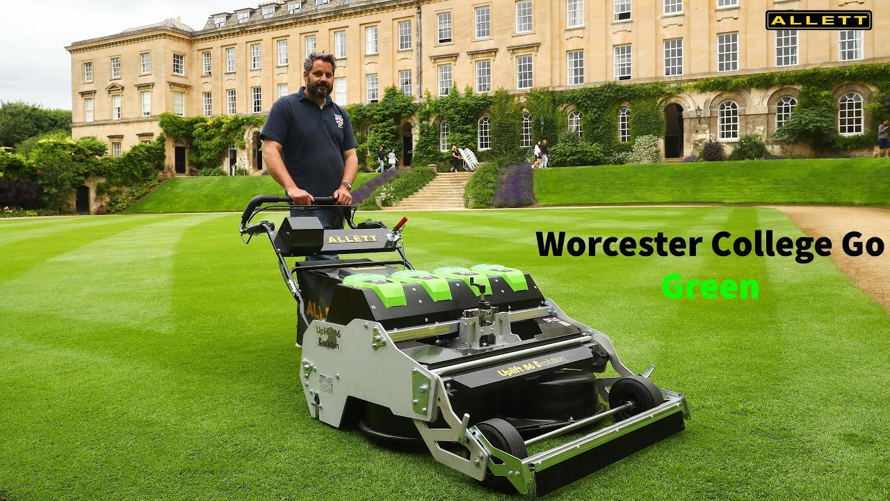 Worcester College Purchase Allett Uplift86E To Add To Their Battery Fleet of Mowers
