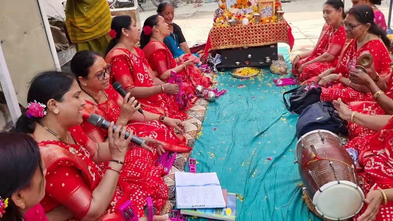 લખેલું છે 🌷દક્ષાબેન ના ભજન એટલે 🌷સુપર…જ હોય