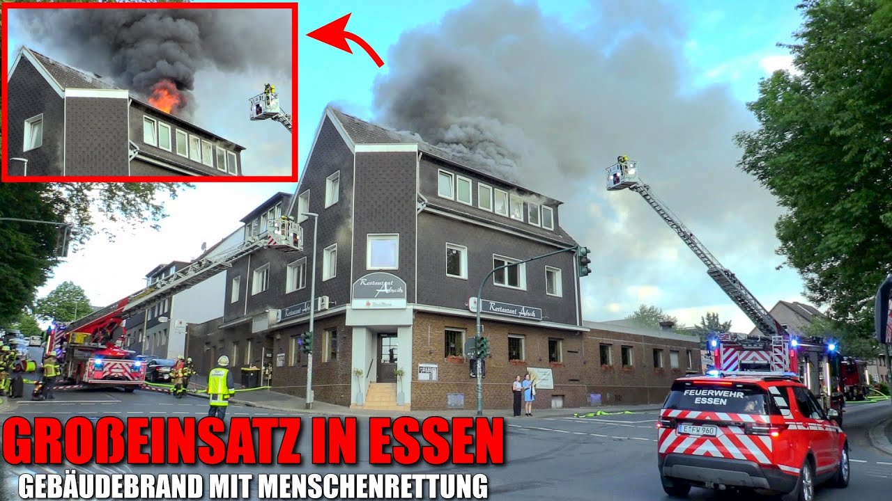 [AUSGEDEHNTER GEBÄUDEBRAND!] - Massive Rauchentwicklung & Flammen ~ Großeinsatz in Essen -