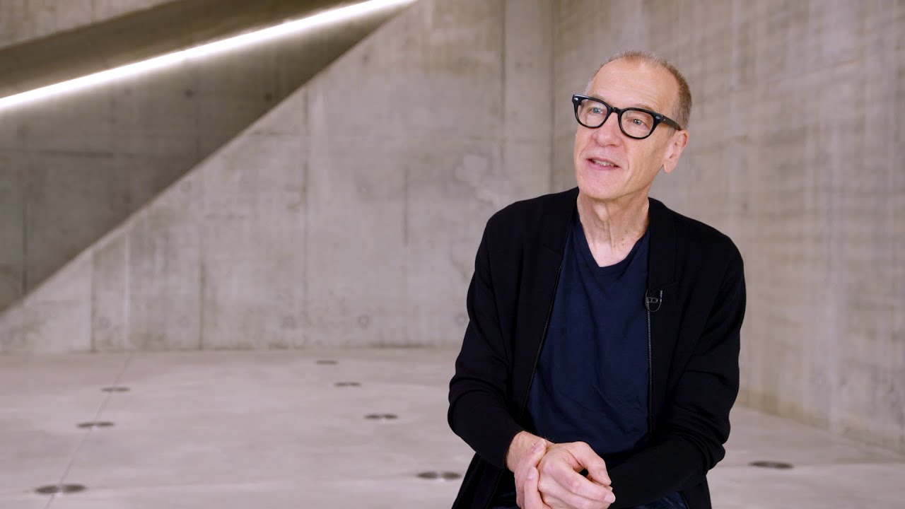 Interview de Christian Marclay : retour sur son œuvre « Déballage »