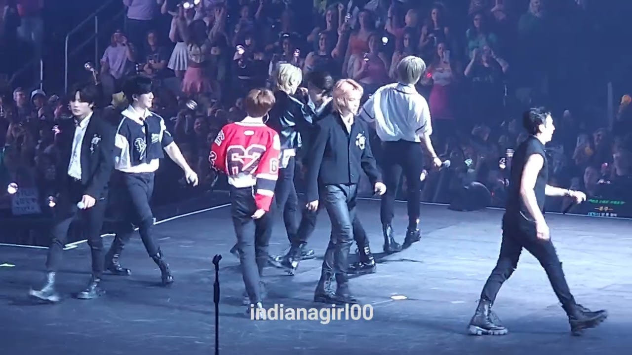 Charmer & Lonely St. - Stray Kids in Atlanta,GA Day 2, 3/23/23