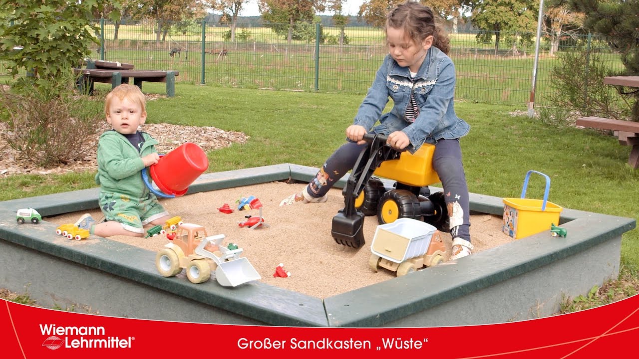 Gro&szlig;er Sandkasten &bdquo;W&uuml;ste&ldquo; aus Recycling-Kunststoff (2021)