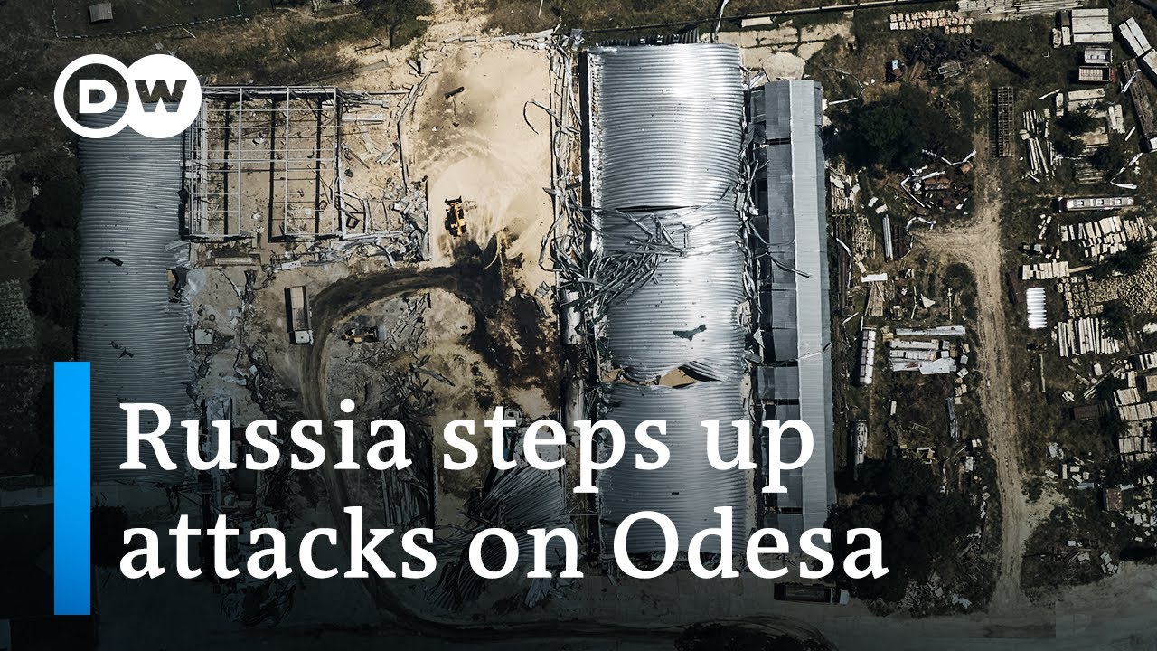 What is Russia trying to achieve by attacking Odesa? | DW News