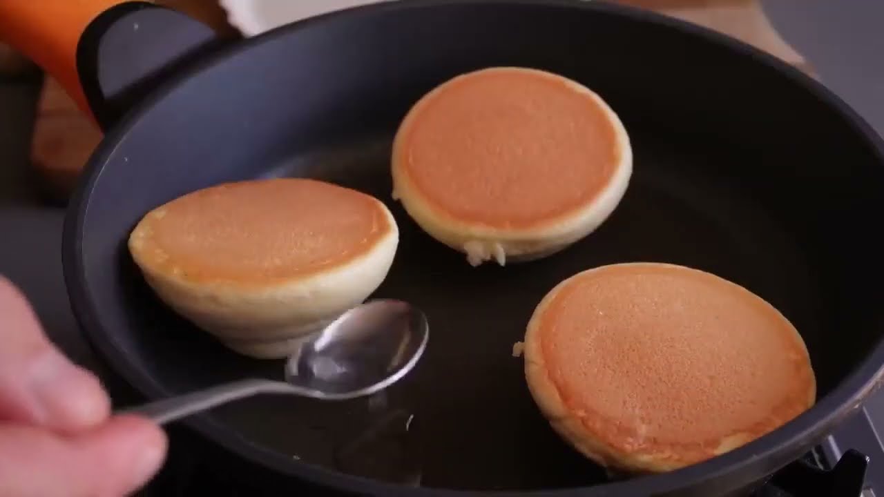 Can These Japanese Soufflé Pancakes Turn Back Into 2 Eggs?