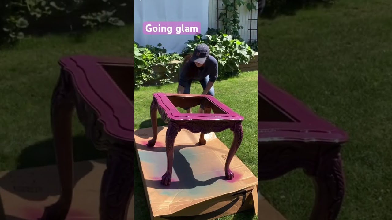 Found this for free so having fun w it and #tryingsomethingnew #furnitureflipping #sahm #paint #diy