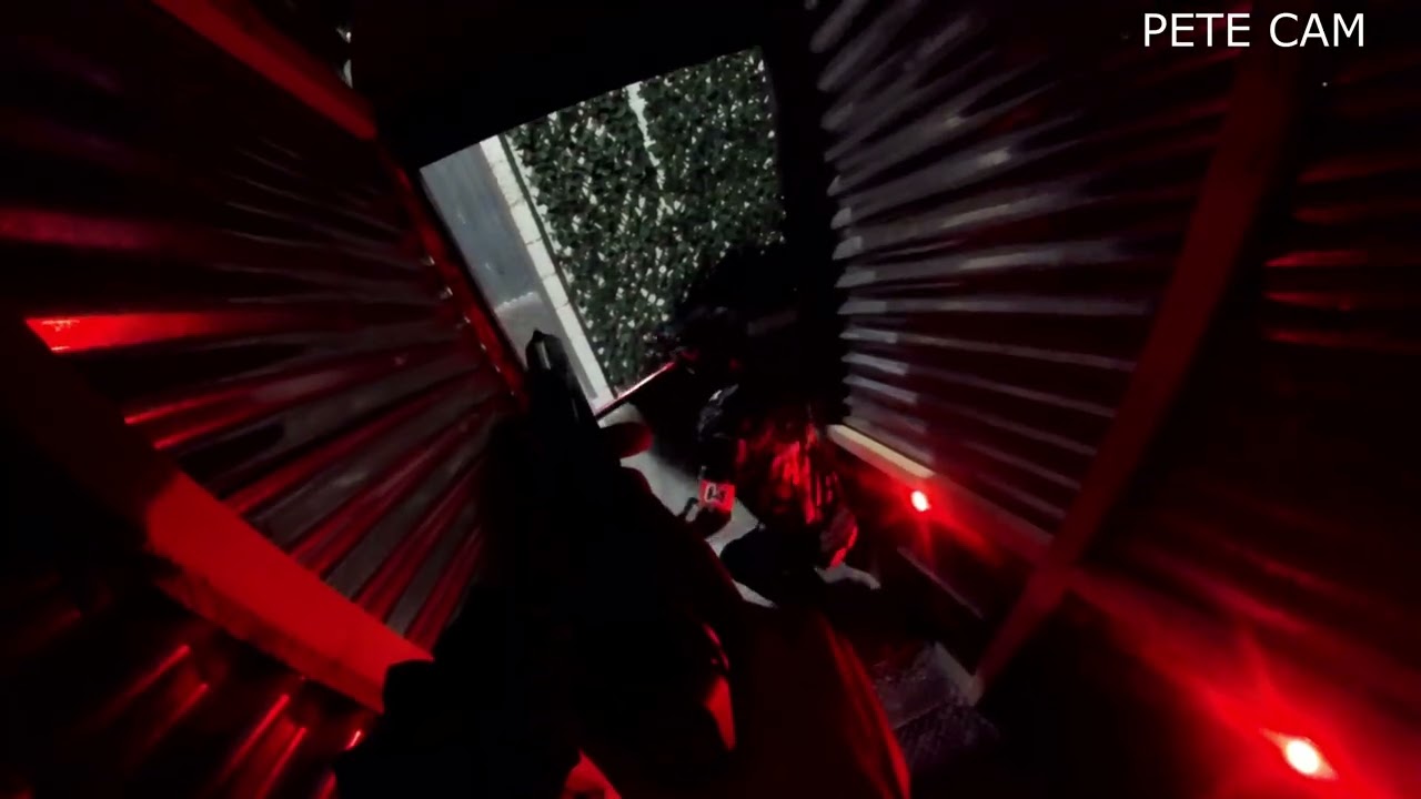 THIS AIRSOFT GUN IS NUTS!!!!! - GORILLA QCU - RIFT AIRSOFT PART 1