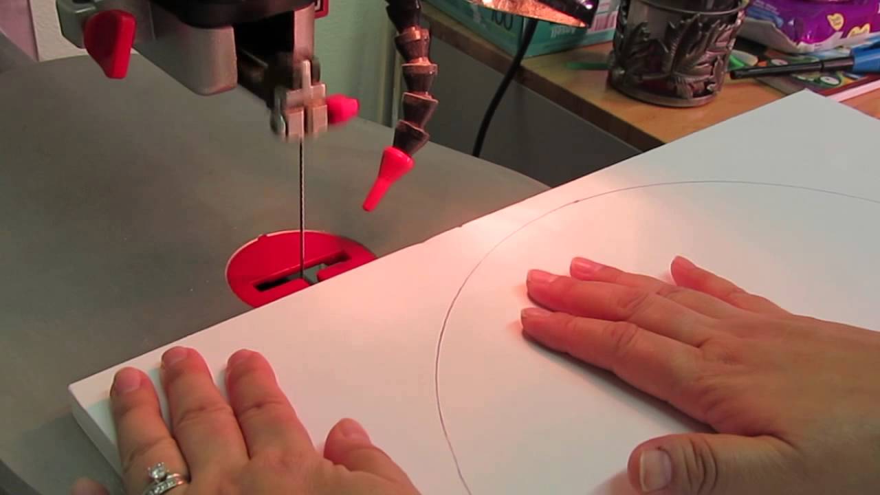 How To Cut Cake Boards the Krazy Kool Cakes Way!