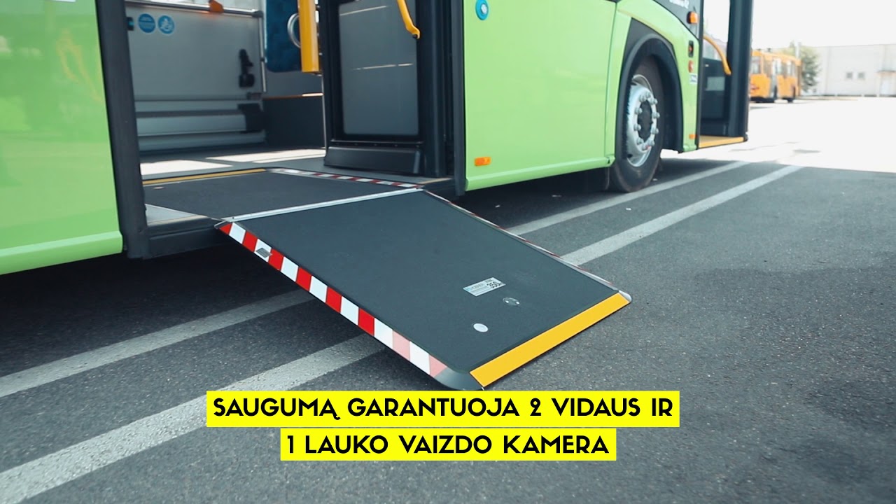 Didysis atnaujinimas prasideda: Kauną pasiekė pirmasis naujas troleibusas