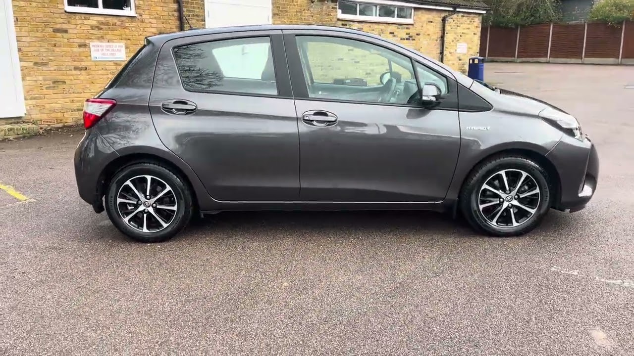 Toyota Yaris 1.5 HEV Icon Tech