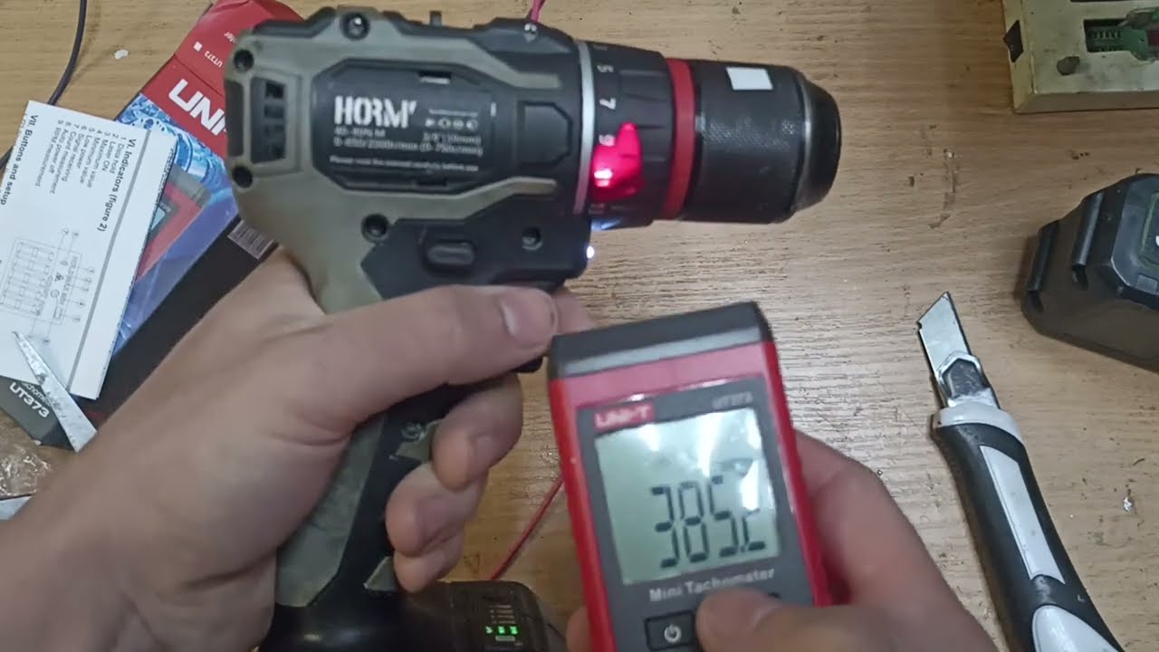 UNI-T UT373 Мини цифровой лазерный тахометр Бесконтактный Тахометр Диапазон измерения 10-99999ОБмин